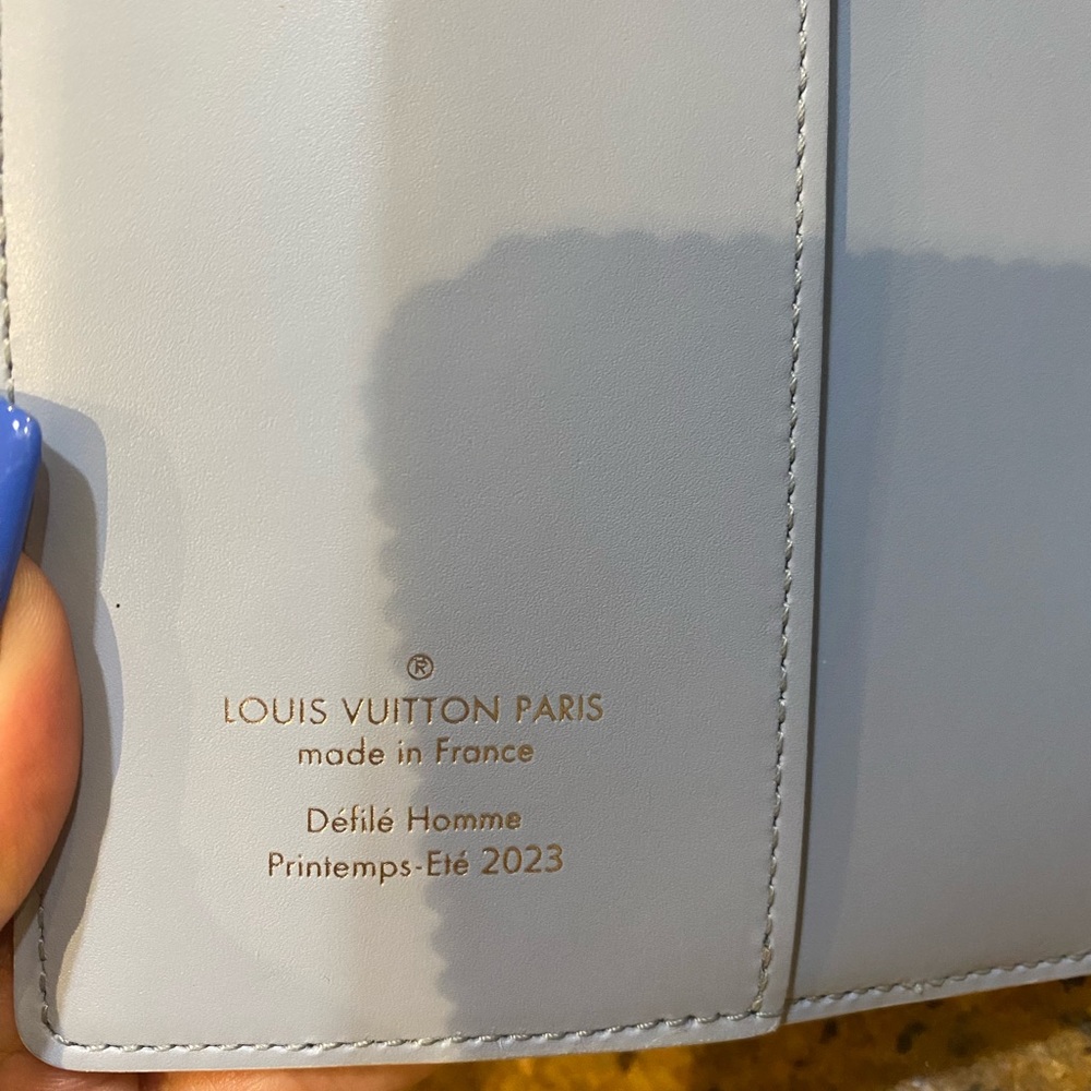NWT Authentic LV Comic Notebook Cover - Picture 3 of 7